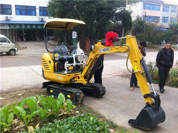 徐工小挖機(jī)